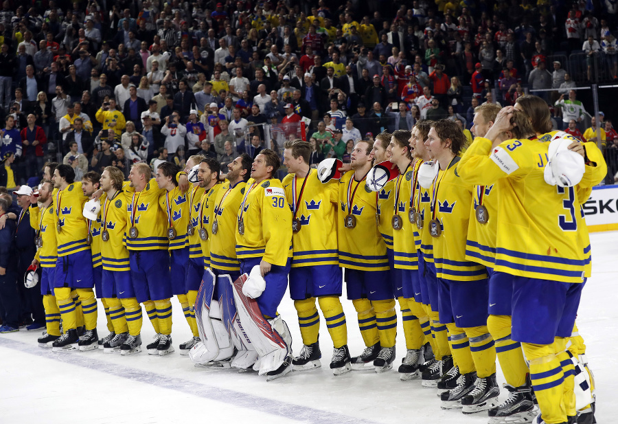 Švédski hokejisti po finálovom