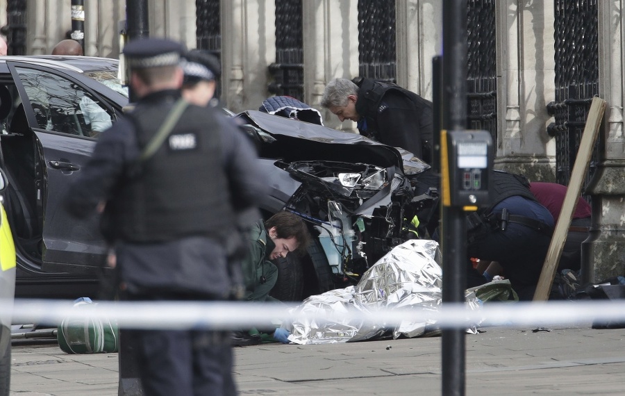 Útoky v Londýne vyšetrujú