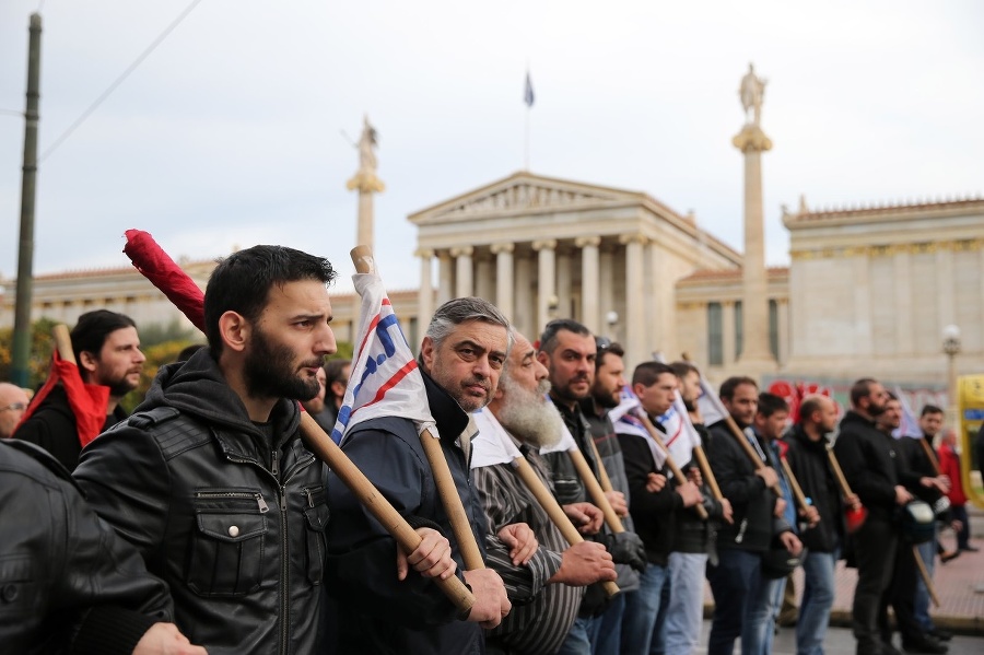 Gréci štrajkujú vo veľkom.