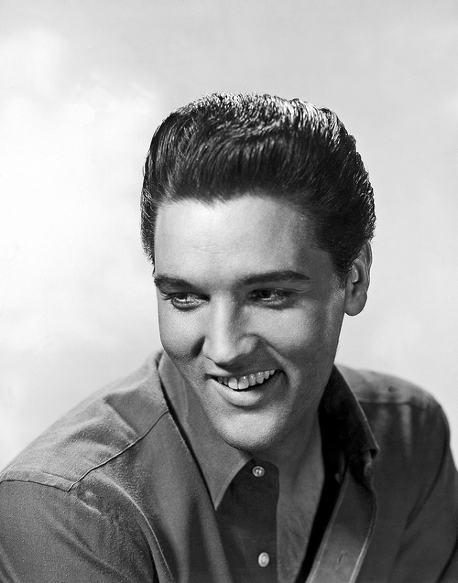 Elvis Presley († 42).