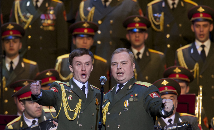 Členovia ruského armádneho súboru
