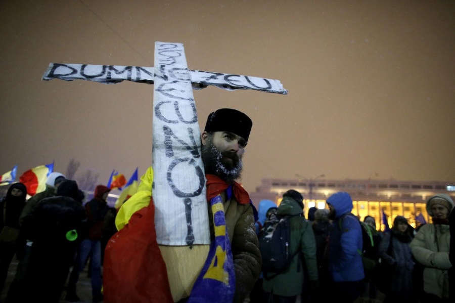 Masové protesty v Bukurešti