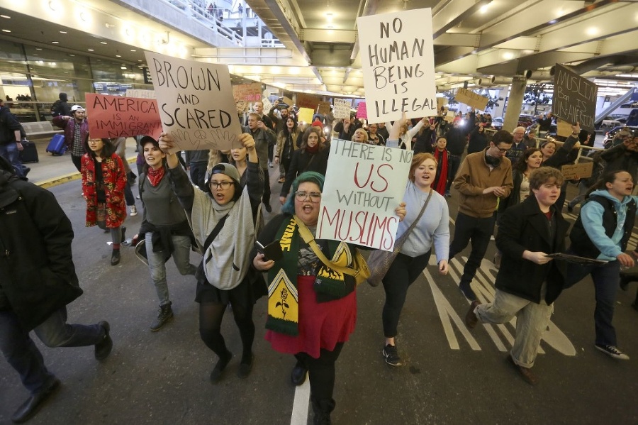 Na protestoch proti Trumpovi