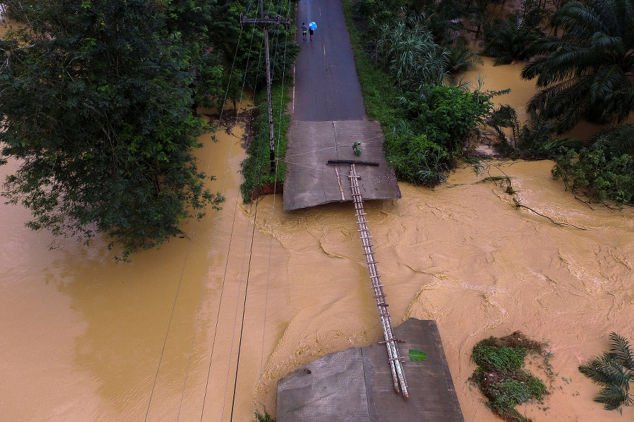 Thajsko zasiahli nečakané záplavy