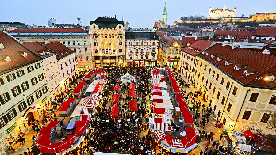 Vianočné trhy hľadajú svoju