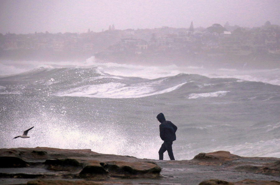 Austráliu zasiahli silné búrky,