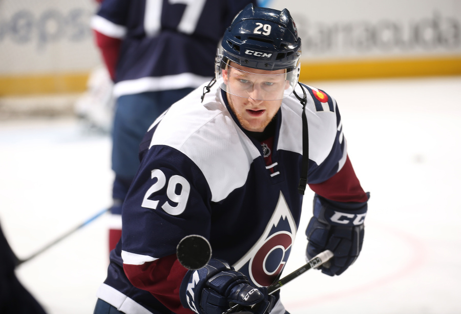 Nathan MacKinnon patrí k