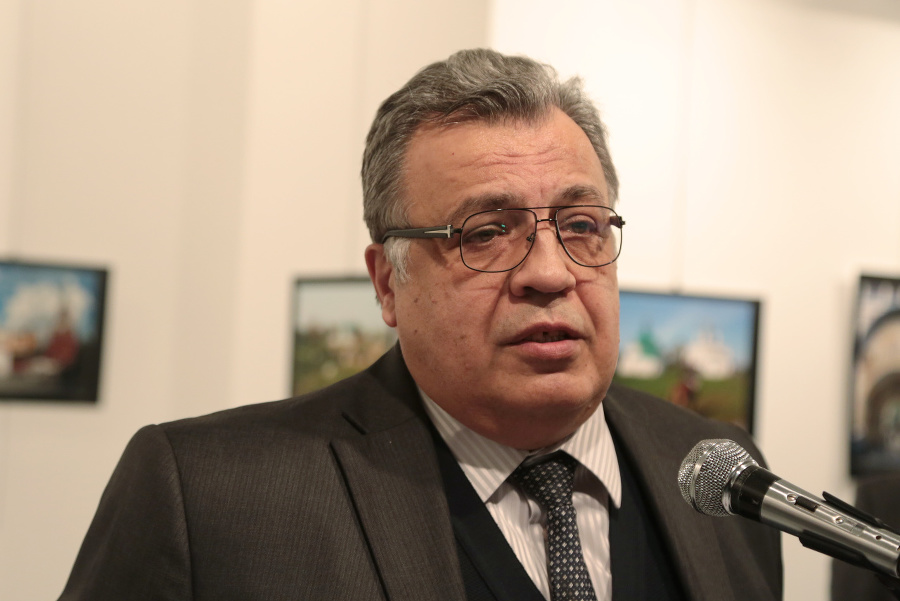 Andrej Karlov († 62)