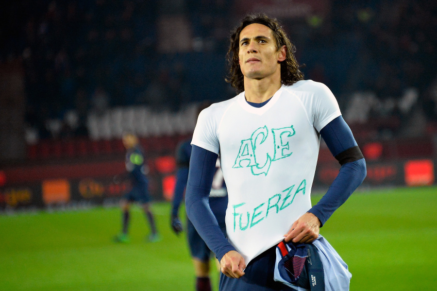 Edinson Cavani si uctil