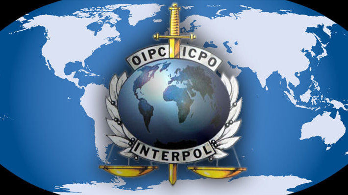 Interpol má po celom