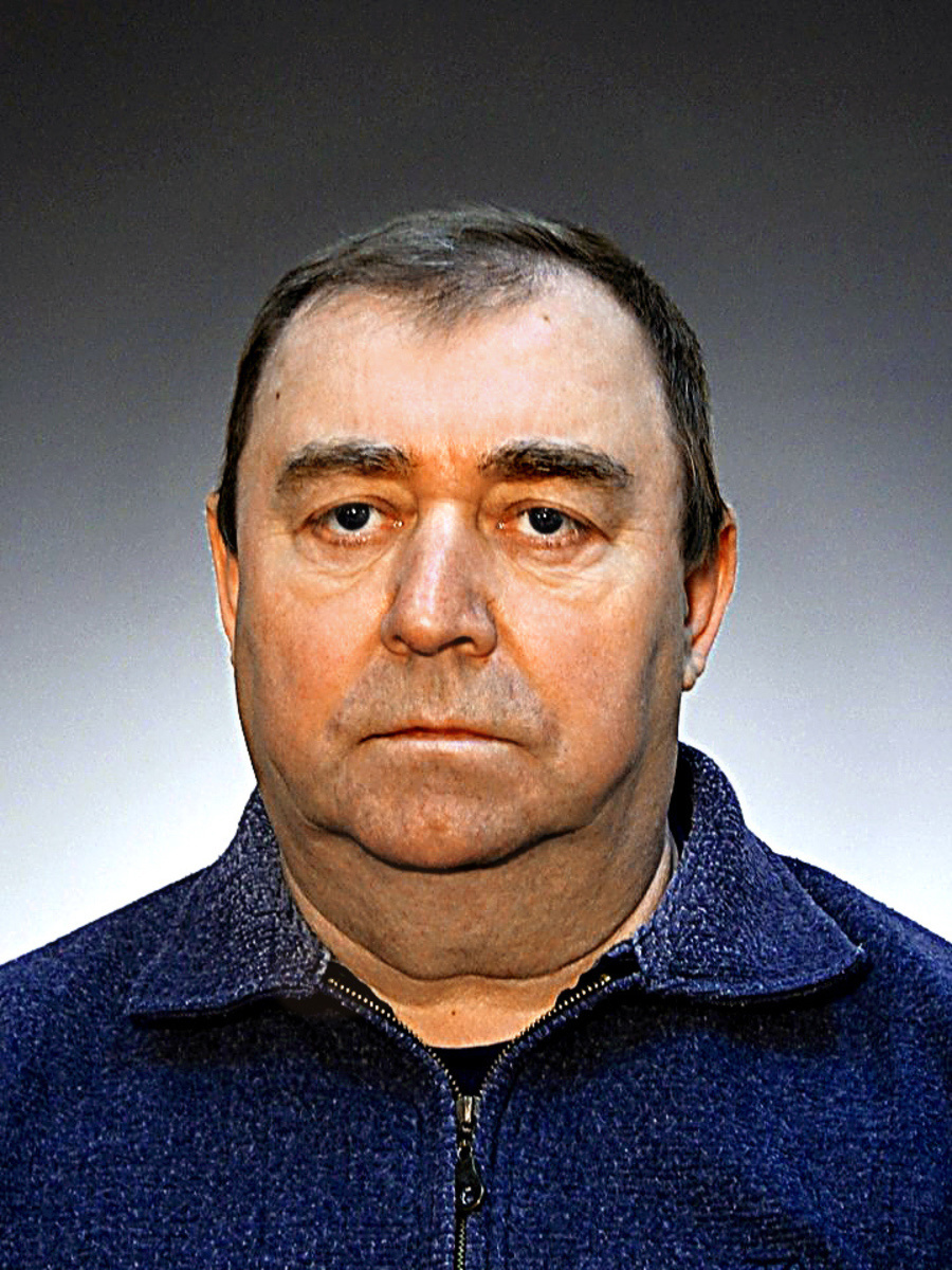 Teodor zraneniam podľahol.