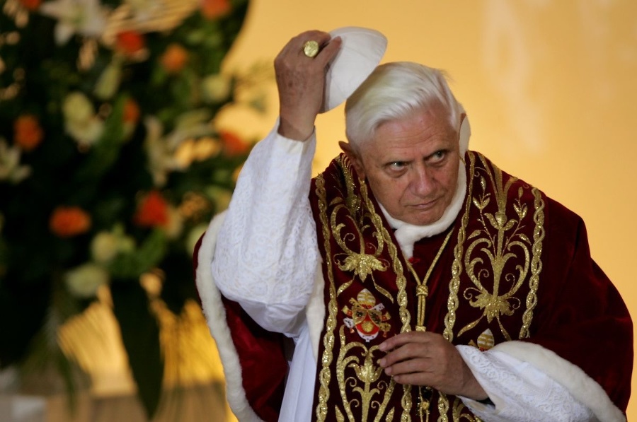 Pápež Benedikt XVI. vo