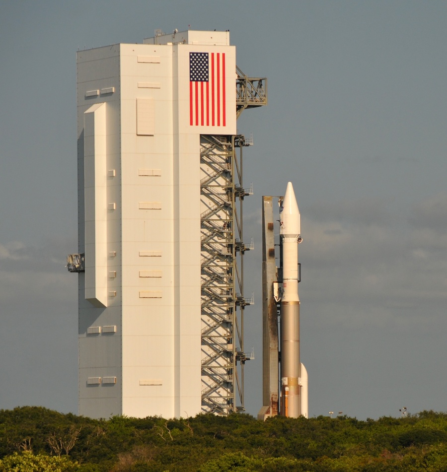 Vesmírna sonda OSIRIS-REx čaká