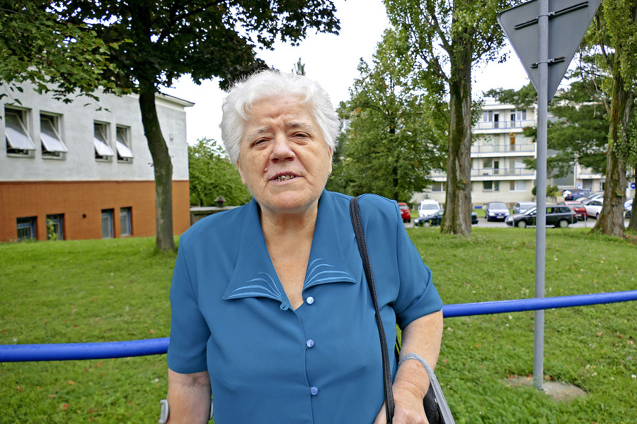 Mária Mesíčková (73)