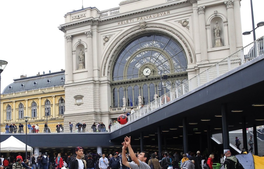 Železničná stanica Keleti v