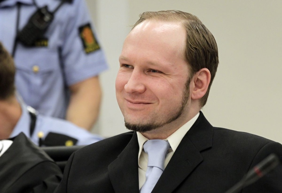 Anders Breivik počas súdneho