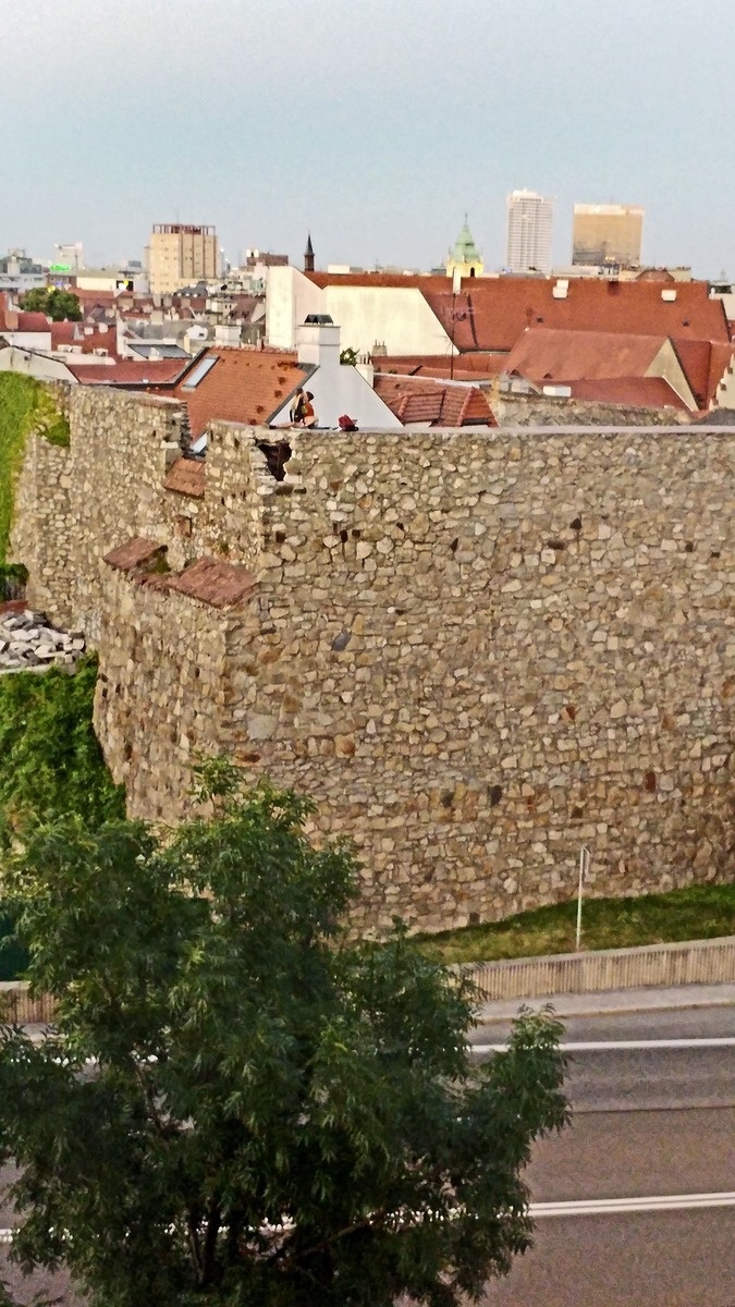 Keby vedeli bratislavské hradby