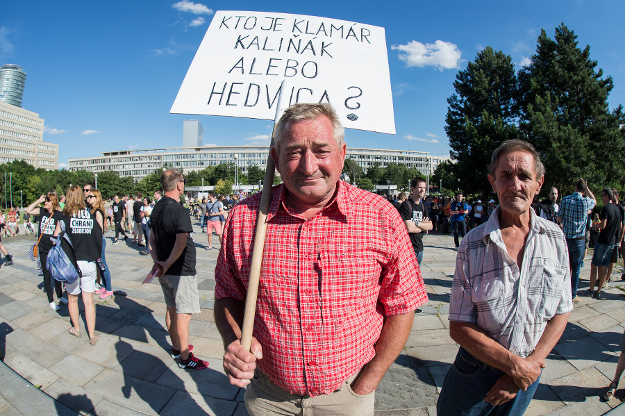 Protestné zhromaždenie občanov na