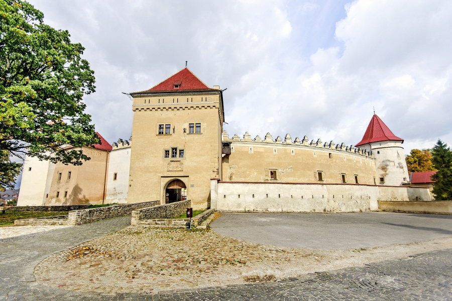 Kežmarský hrad postavili v