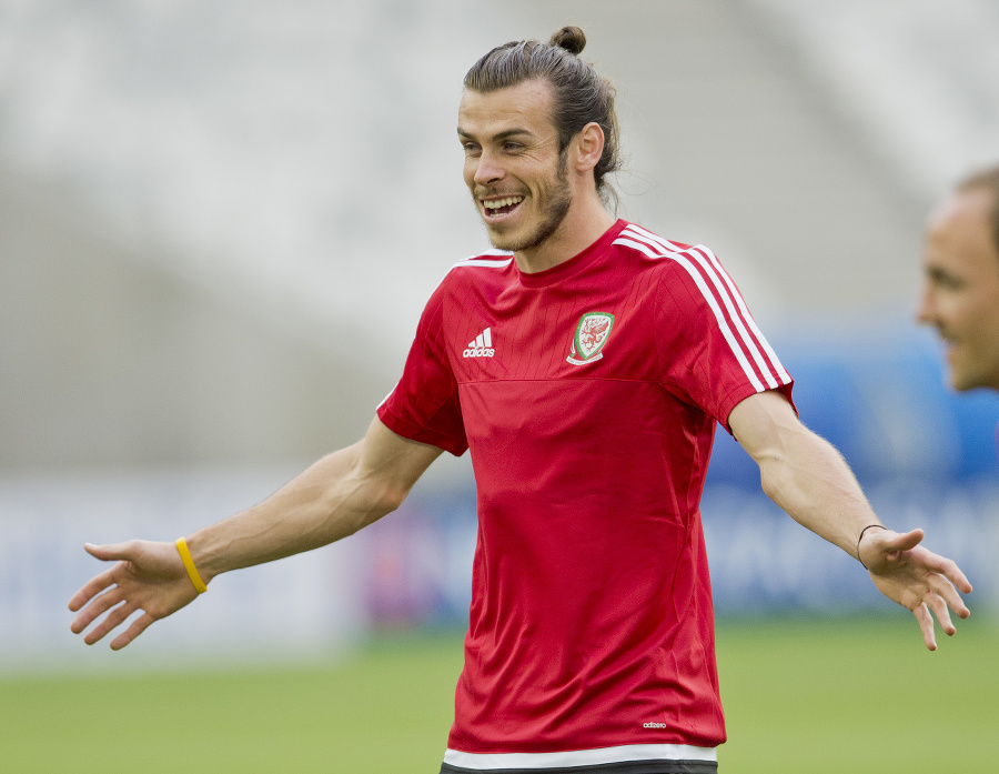 Gareth Bale v oboch