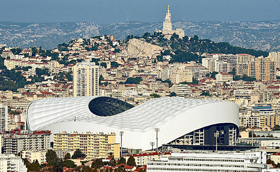 Štadión v Marseille má byť