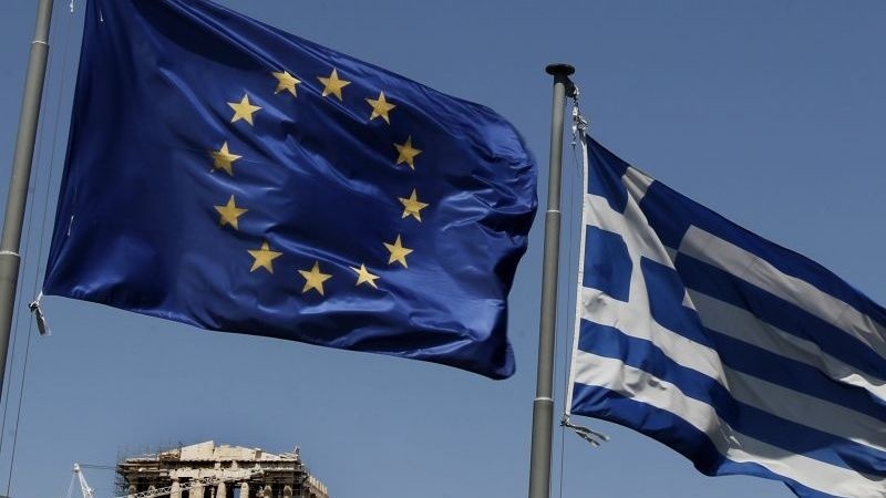 Krach Grécka sa opäť