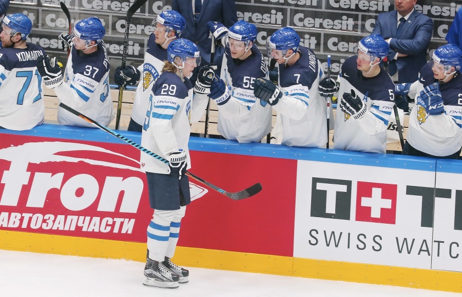 Skalní hokejoví fanúšikovia Laineho