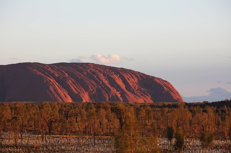 Munro umiestnil svetlá v