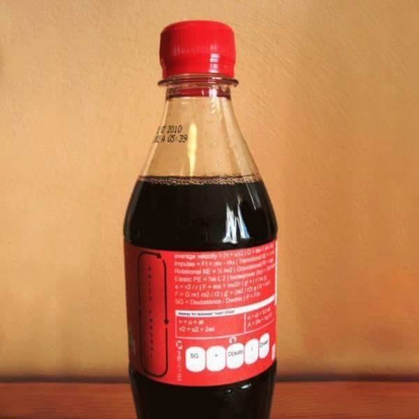 Poriadni machri si môžu dať vzorce na etiketu, no vytlačia ju ako originál. 