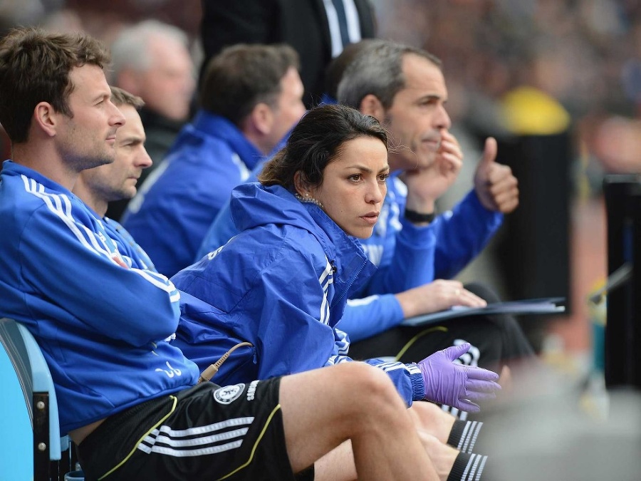 Eva Carneiro pracovala v