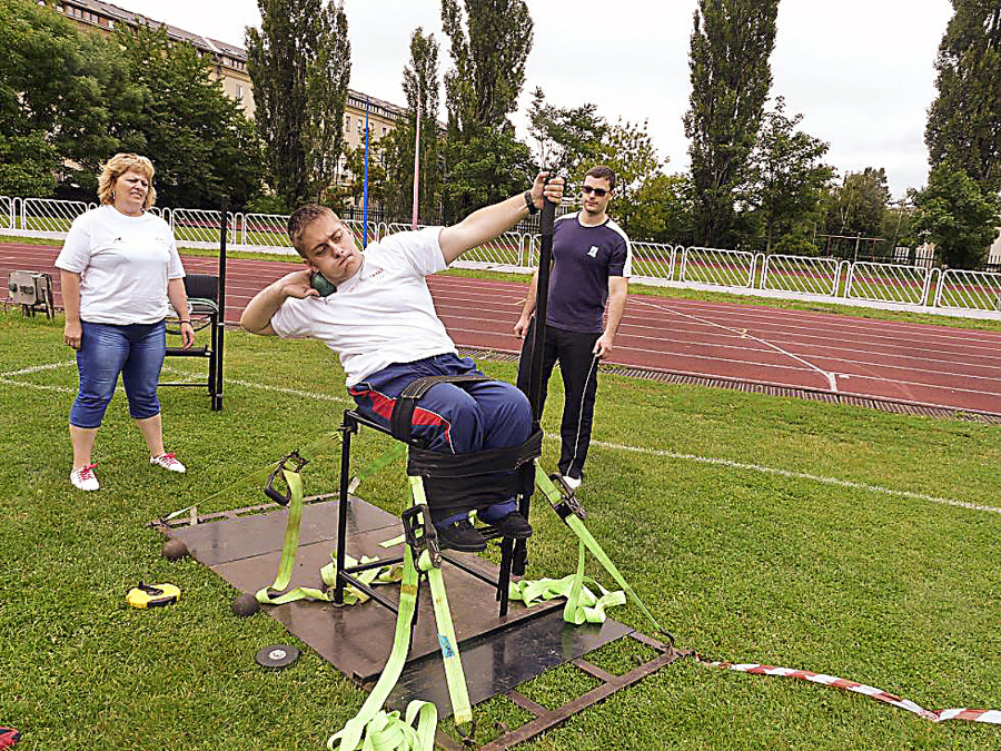 Ján (21) sa nepoddal