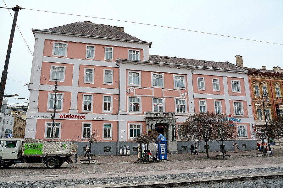 Historickú budovu v centre
