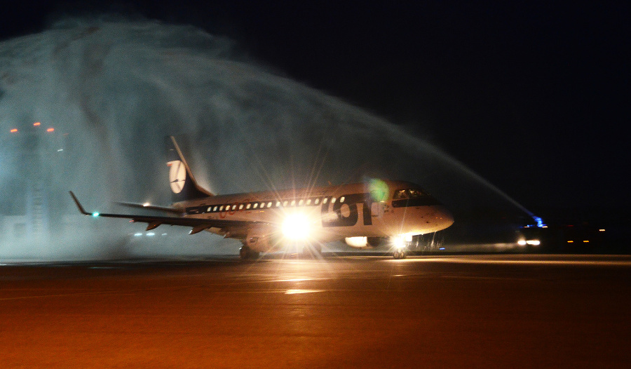 Poľské lietadlo Embraer E195