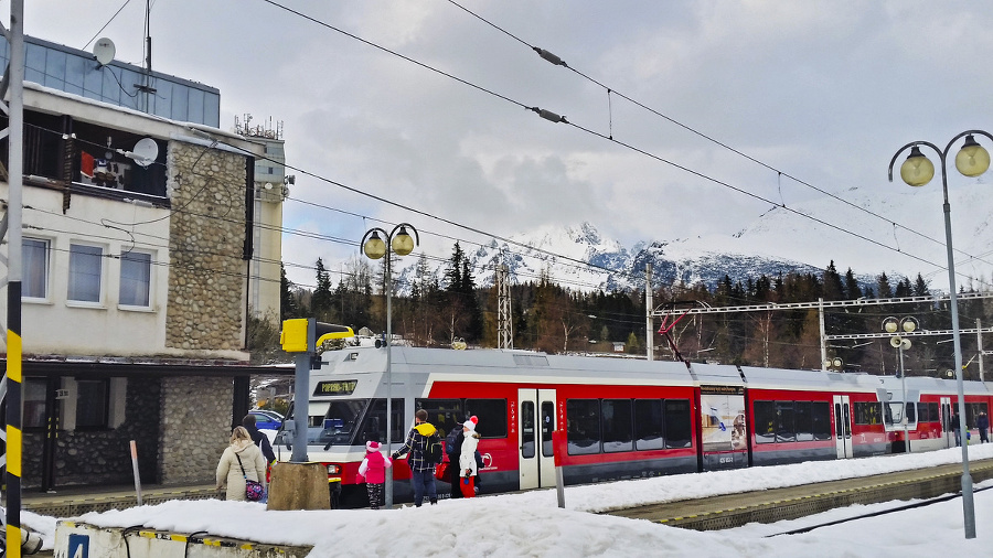 Spôsob prepravy: električka so