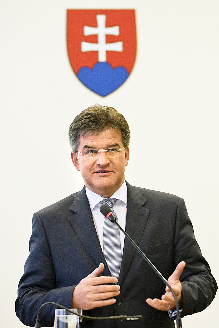 Minister Lajčák je s