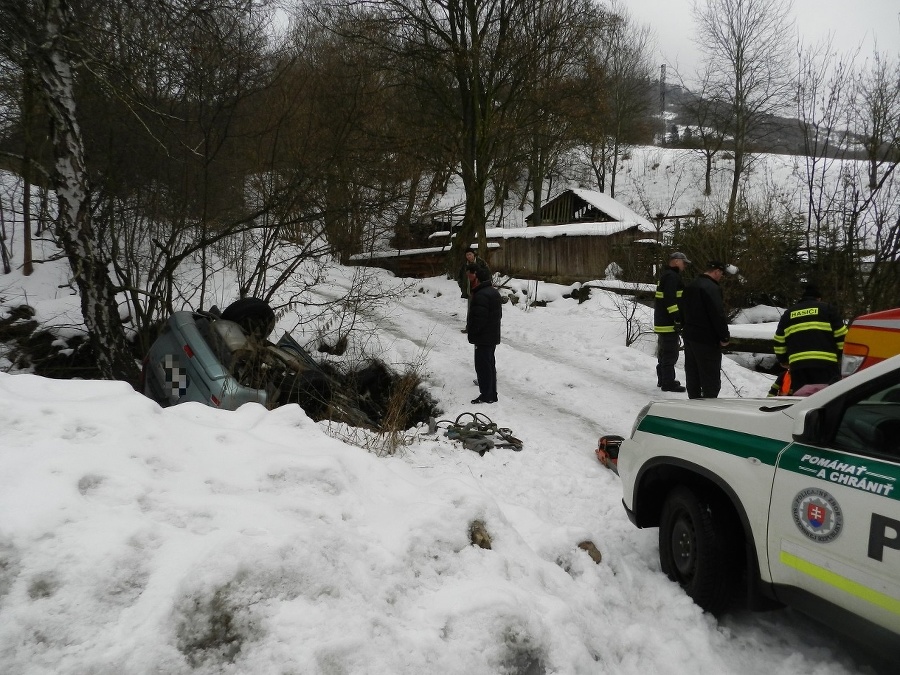 Romanovo auto sa zošmyklo