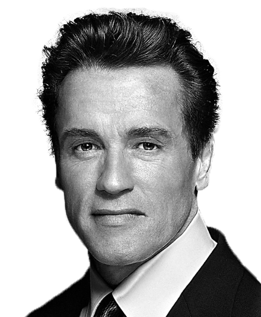 Arnold Schwarzenegger (68) a