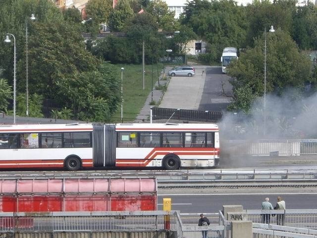 V bratislavskej Petžalke horel