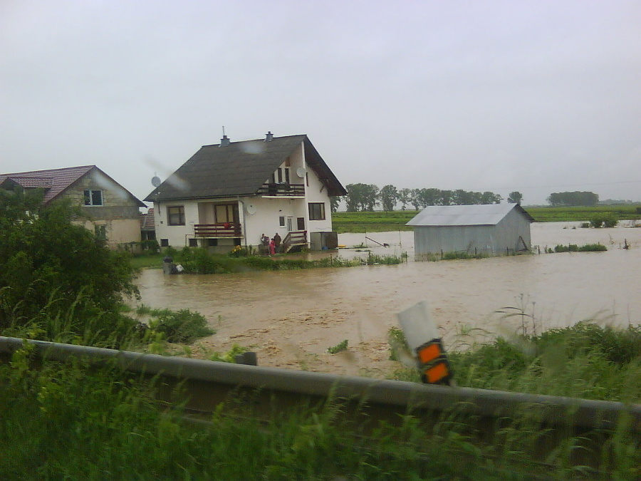 Záplavy na východnom Slovensku.