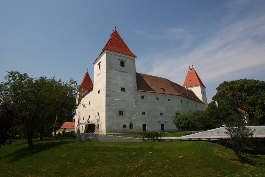 Štyri veže zámku Orth