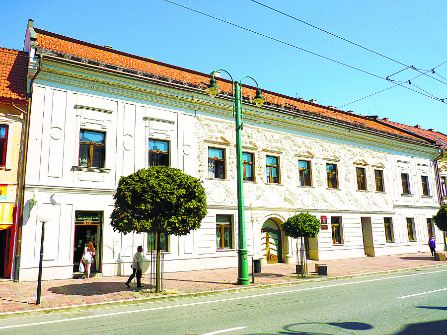 Klobušického palác dnes slúži