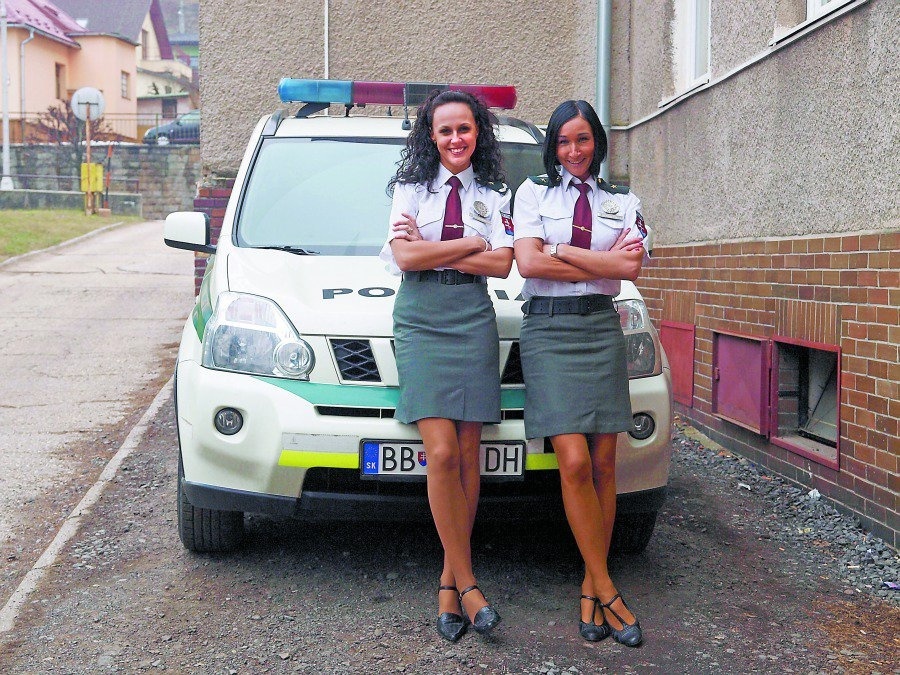 Martina a Erika chceli byť policajtkami odmalička.