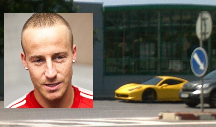 Stochovo žlté Ferrari nafotil