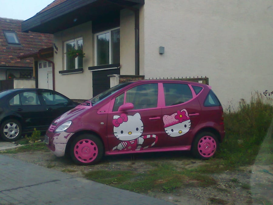 Ružové auto Hello Kitty