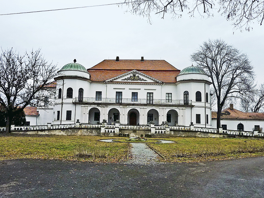 Základy kruhovej lode odkryli