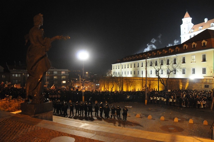 Atmosféra protestov Gorila 2