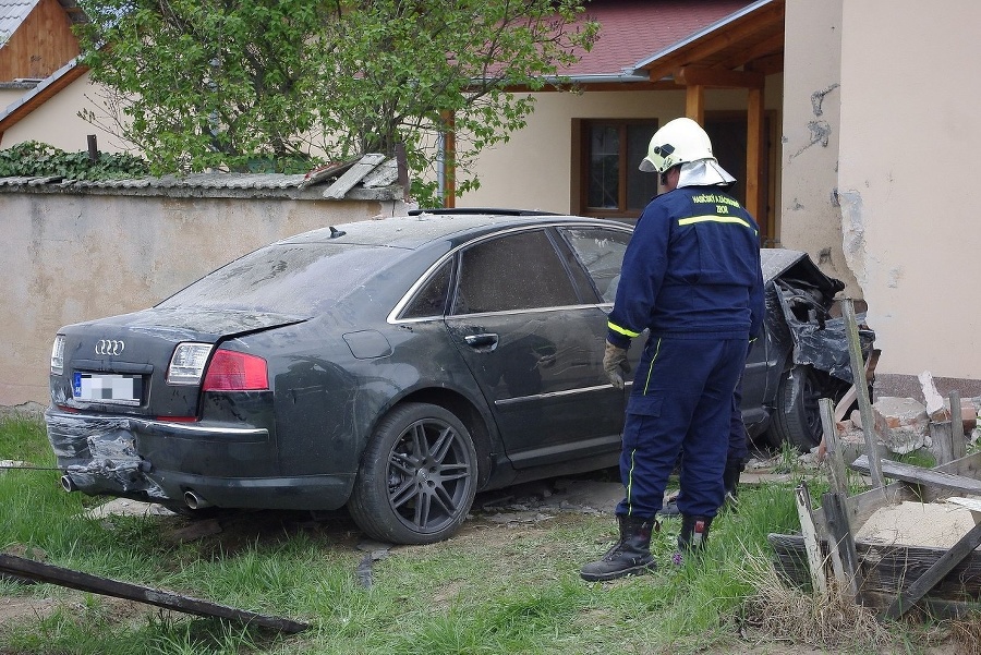 Audi A8 so žilinským