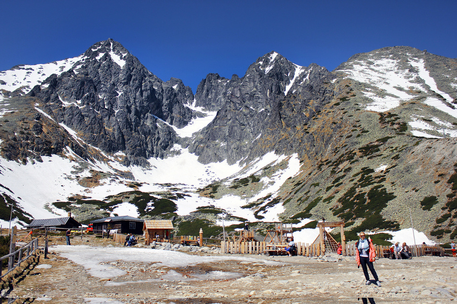 Vysoké Tatry priťahujú turistov