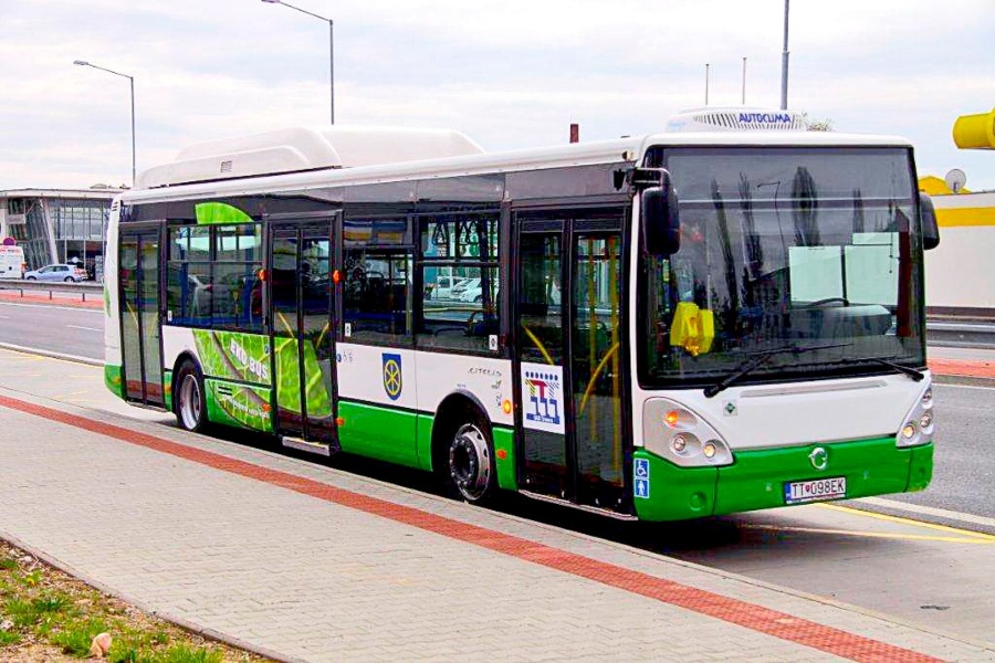 Nízkopodlažné autobusy v Trnave.