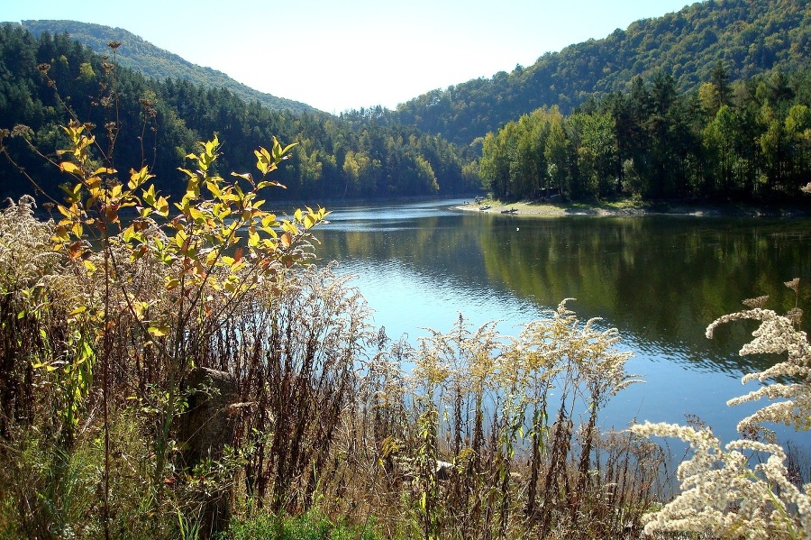 Rekreačnej oblasti Ružín jeseň